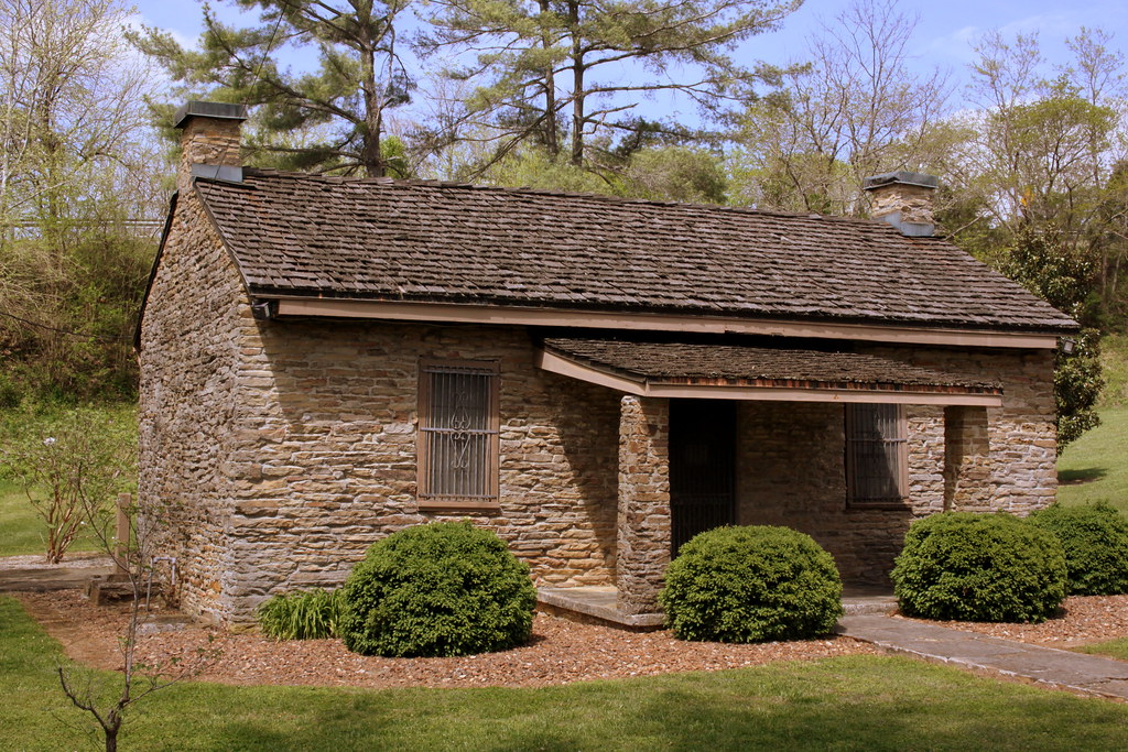 why do old farm houses have two front doors